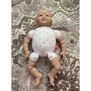 Paradise Galleries Dolls and Smiles Su-Lin Reborn Doll Hyper Realistic Ping Lau